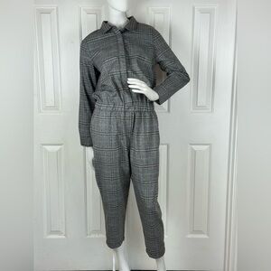 LUCCA Gray Plaid Women's Jumpsuit Long Sleeve Size Medium. D26